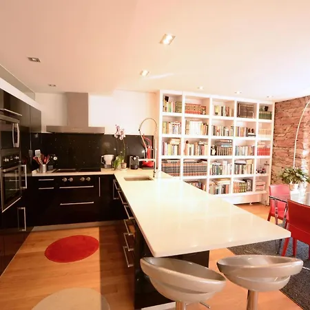 Go Donosti Jane Apartman *