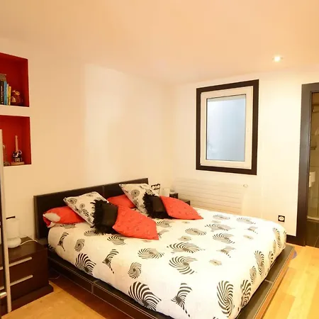 Go Donosti Jane Apartman *